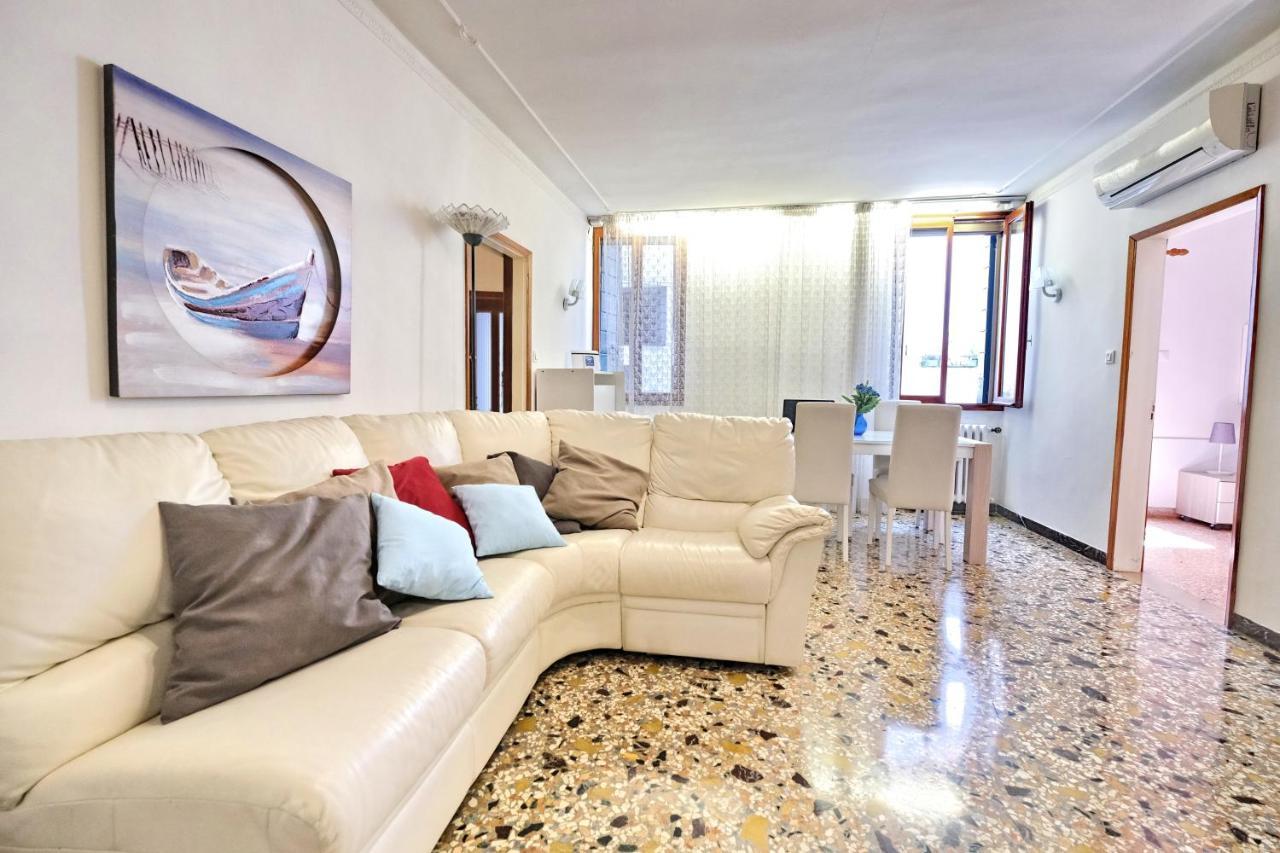 Life Apartment