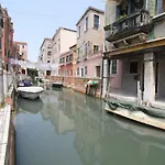 Veneziacentopercento Campaniel Apartment