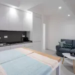 Ormesini Courtyard Apartment
