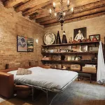 Il Buco Della Suora