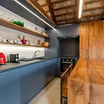 Lilia\'S Loft
