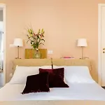 Venice Gold Room