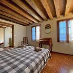 Ca\' Nadia Apartment