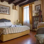 Lorenzo\'S Home Venice