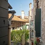 Campiello Del Spezier