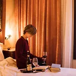 Hotel Flora