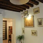 Lively Castello Comfort Room Private Bath & Privacy