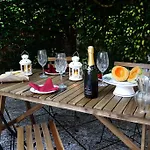 La Maisonette Et Son Jardin