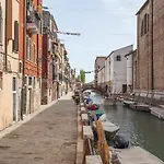 Ca\'Biennale 2