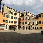 Ca\' Lucia Apartment