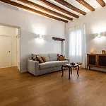 Ca\' Delle Acque Deluxe Apartment R&R