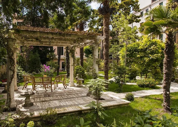 Hotel Sant\'Antonin