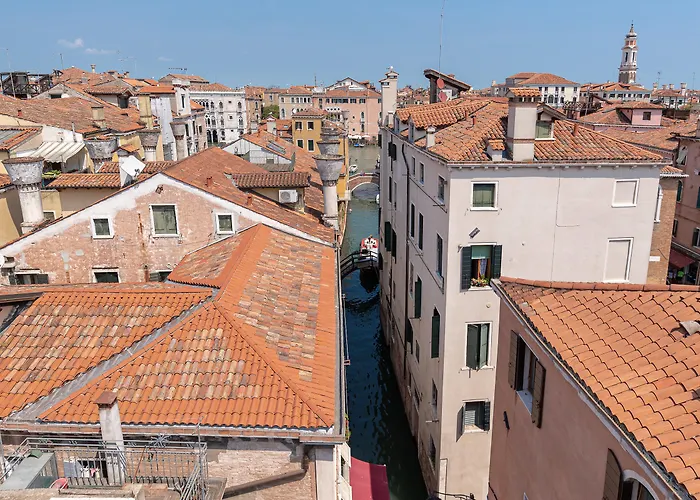La Finestra Sulle Beccarie