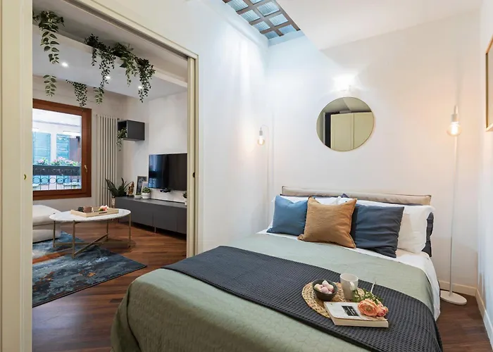 La Casa Piu Centrale A Venezia, Con Corte Privata