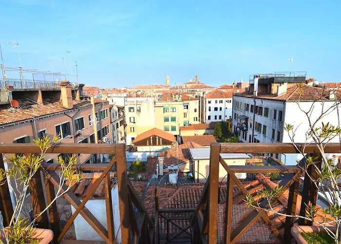 Your Terrace In Venice