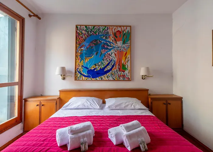 Charming Waterfront Home - Cannaregio
