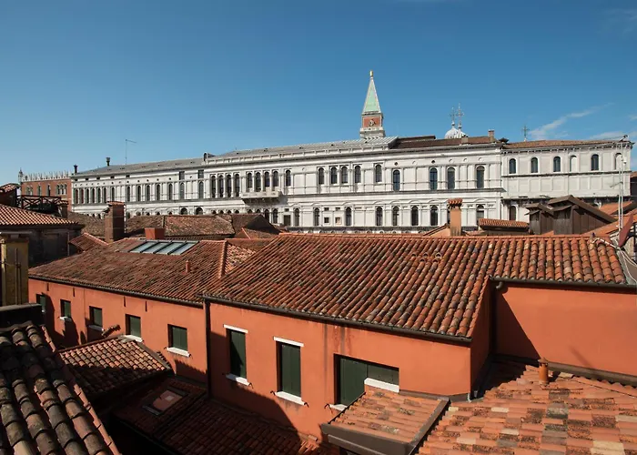 Casa Kirsch