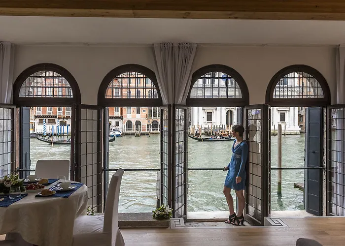 Love Canal Grande