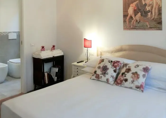 Maison Marea Canal View Private Room With Ensuite Bathroom