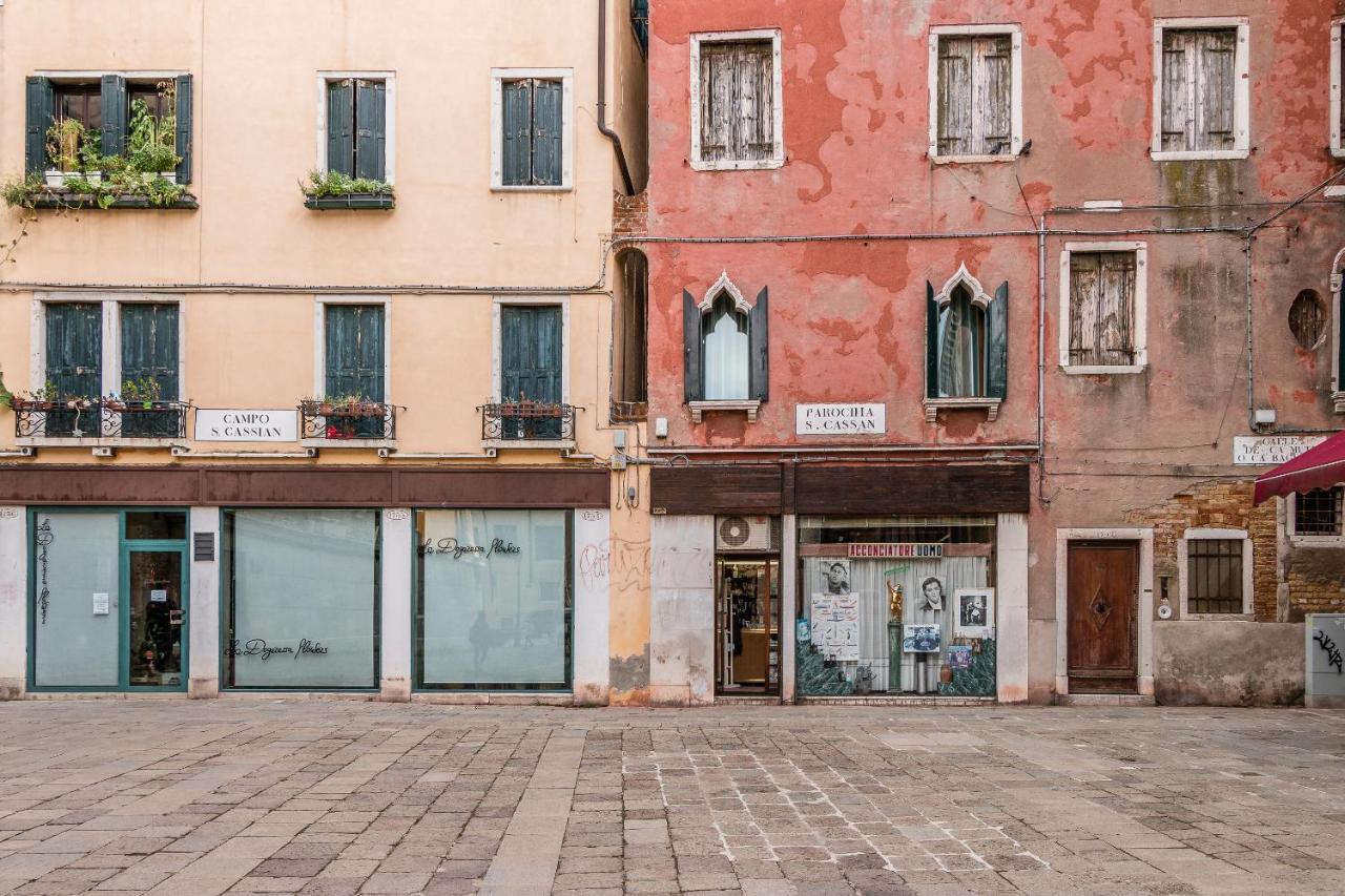 Family Colours Close To @rialto Mercato Apartment *