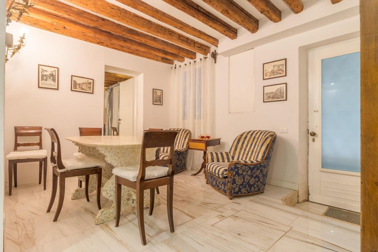 Apartment Noble House With @original Venetian Murales *