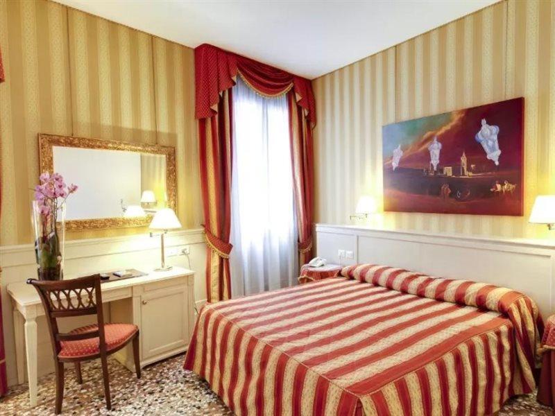 Bella Venice