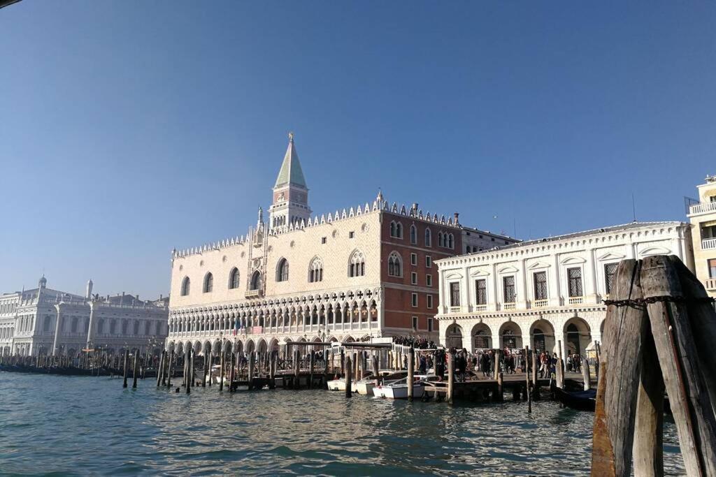 Venezianischer Palazzo Mit Kostenlosen Wlan Naehe Markusplatz Appartamento *