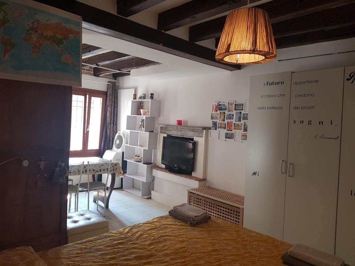 Gondola Show Apartamento *