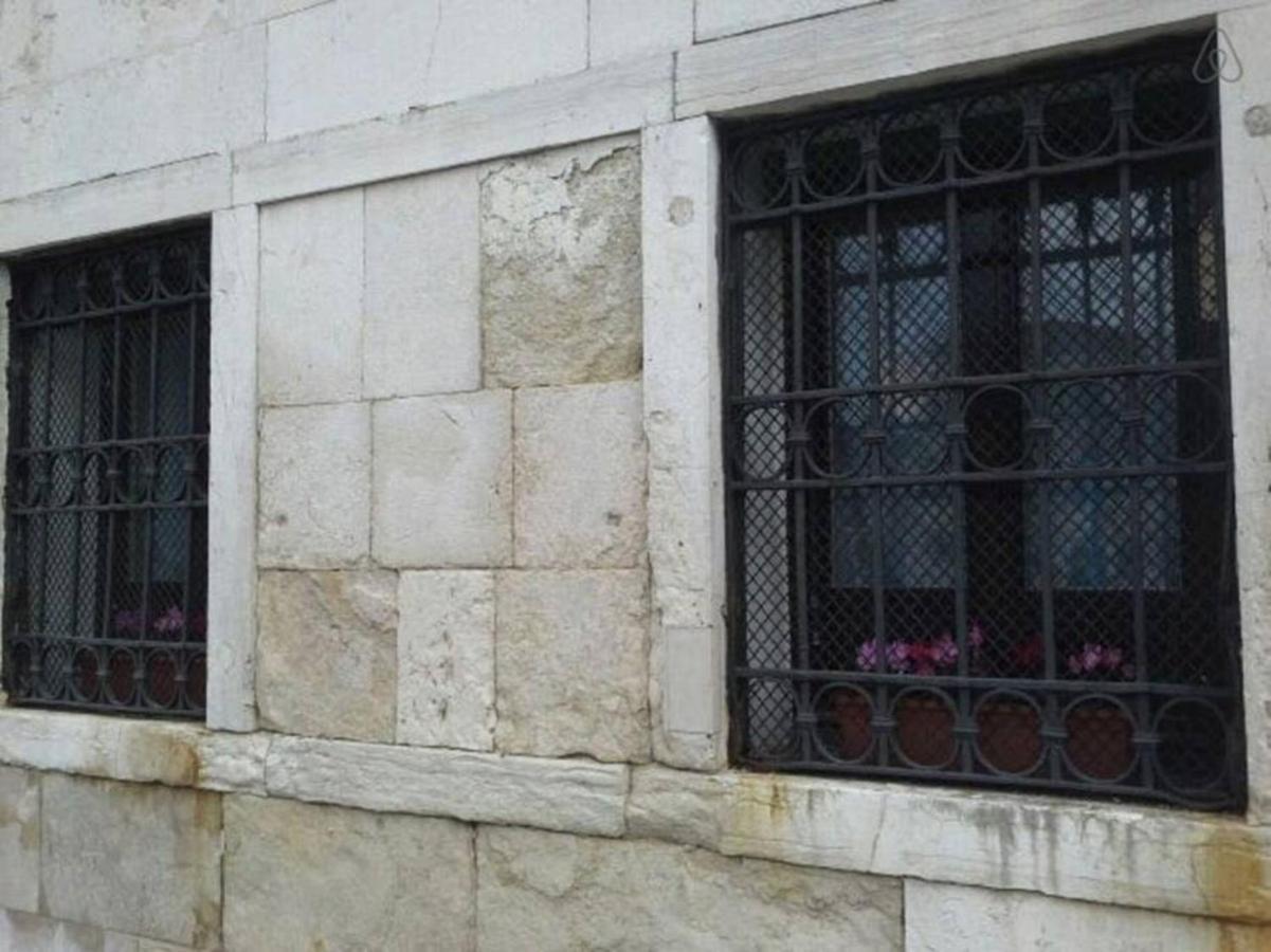 Appartamento Monolocale Tre Archi *