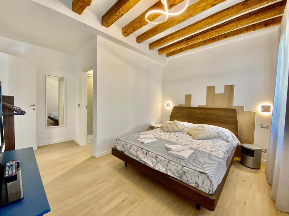 Aparthotel House New Wi Fi Island