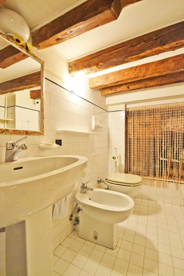 Apartamento San Barnaba On The Canal Veneza