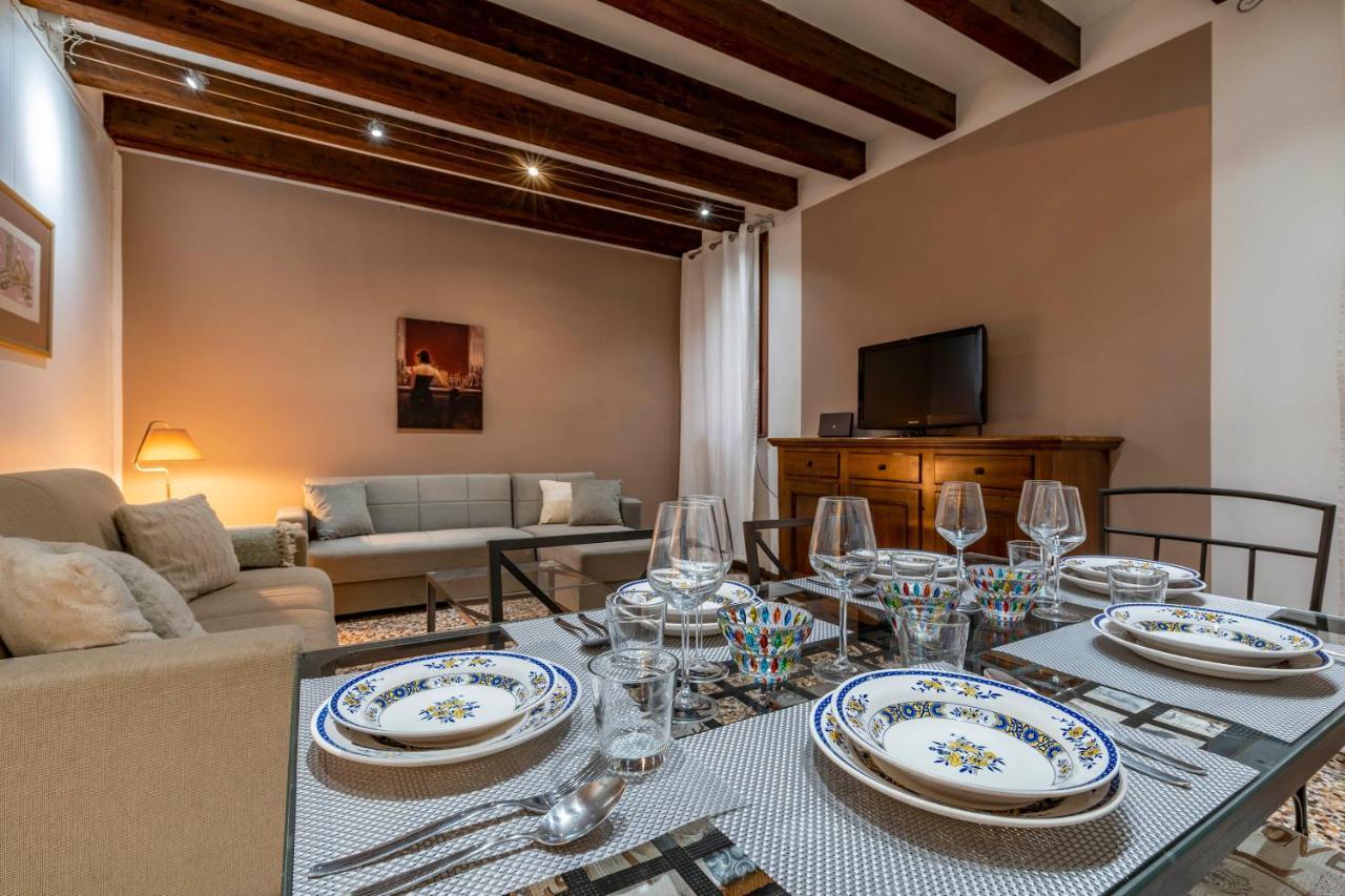 San Marco - 2 Bedrooms With Lift * Venice