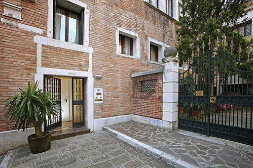 Ca' Lucatello Townhouse * Venice