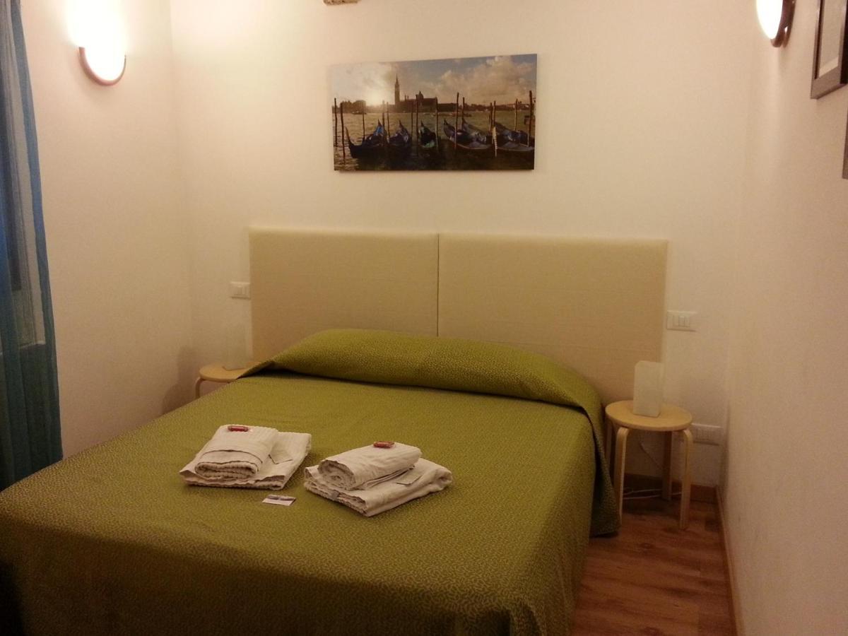 Guest house Veneziacentopercento Rooms *