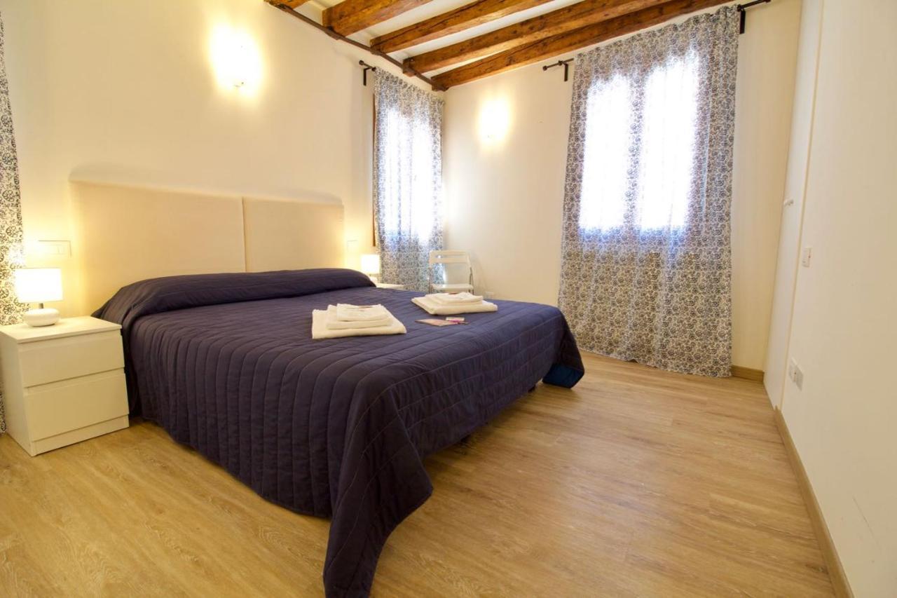 Veneziacentopercento Rooms *