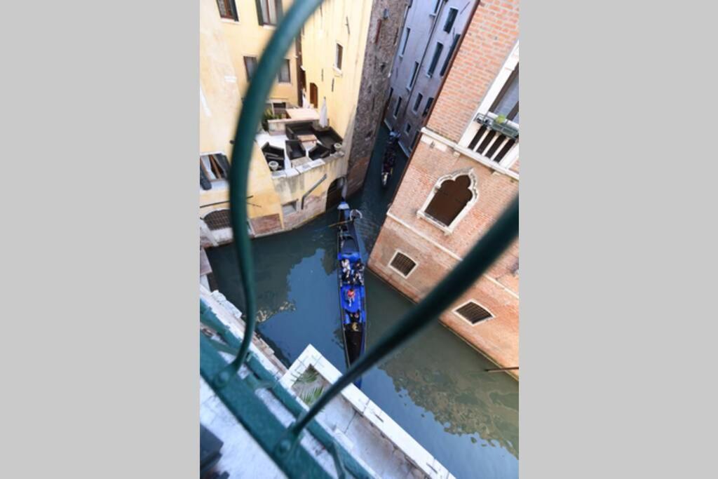 Leoncini With A Wonderful Canal View Venezia
