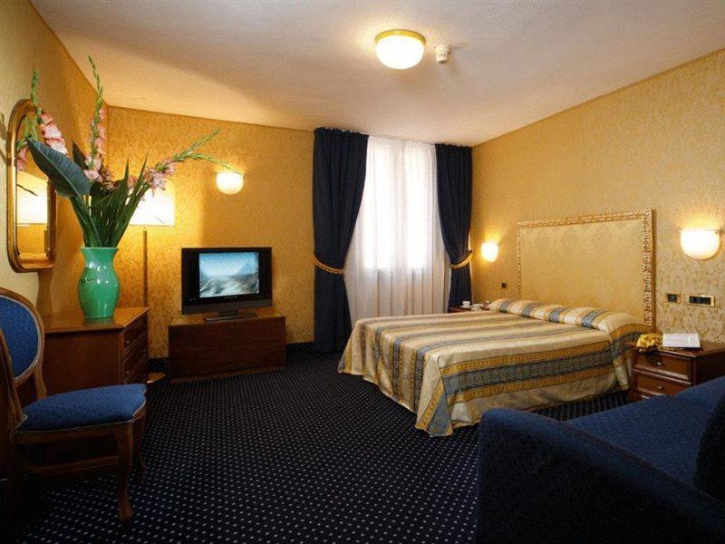 Castello 3*