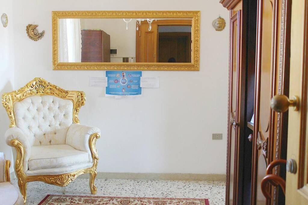 The Golden Apartment *