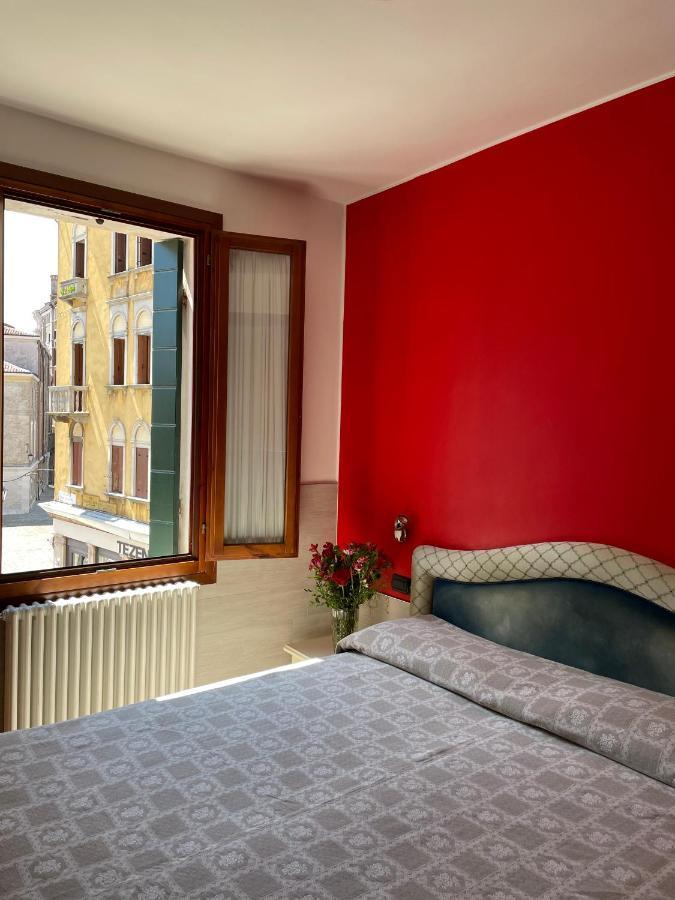 Hotel San Geremia Venice
