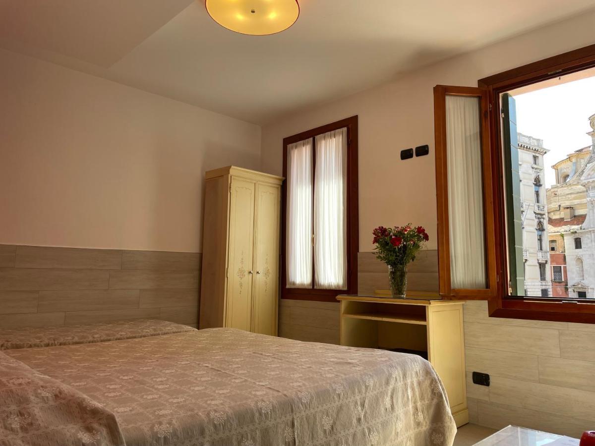 Hotel San Geremia Venice