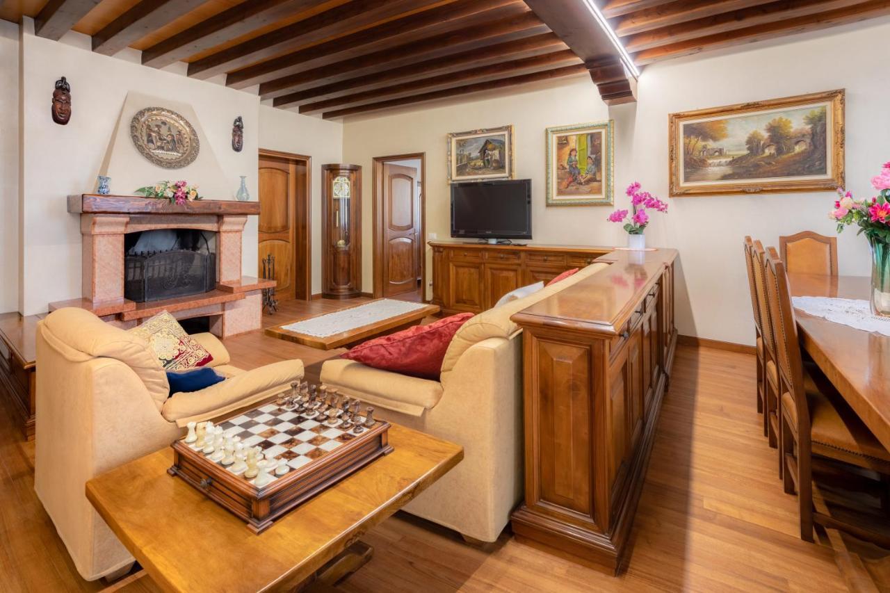 Apartment Giulia House