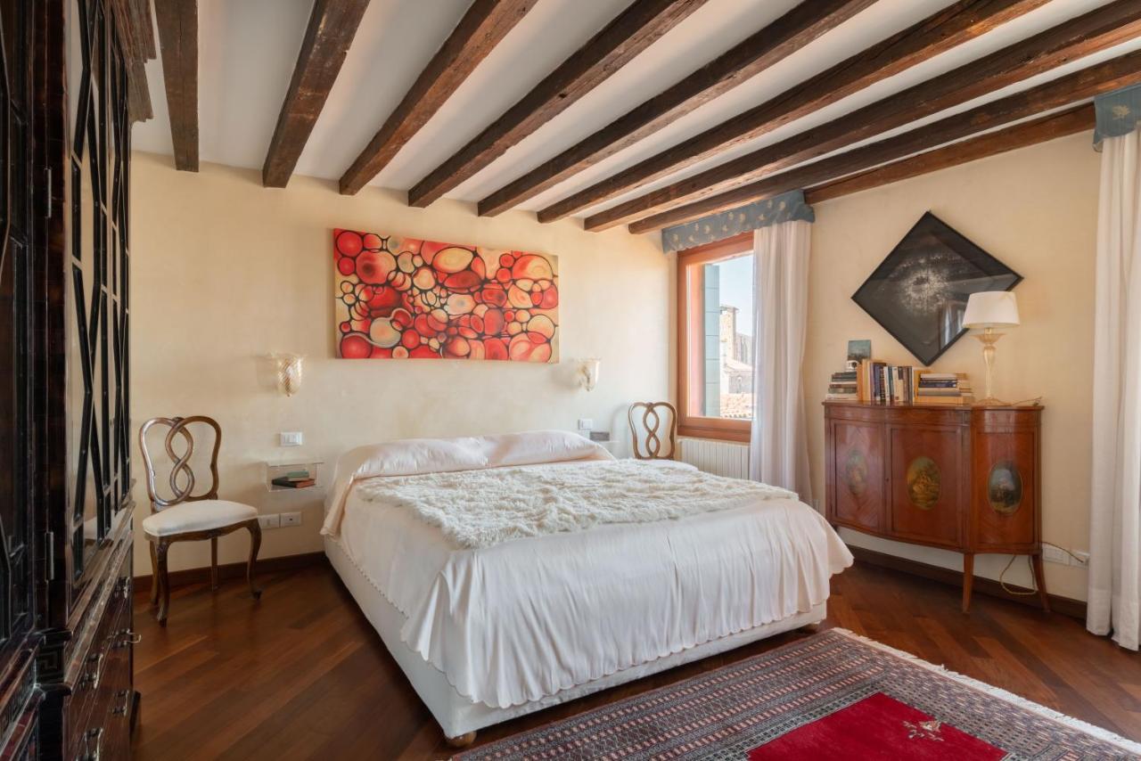 Apartment Penthouse With Rooftop Terrace And 360 Views Of - Venice5th Venice