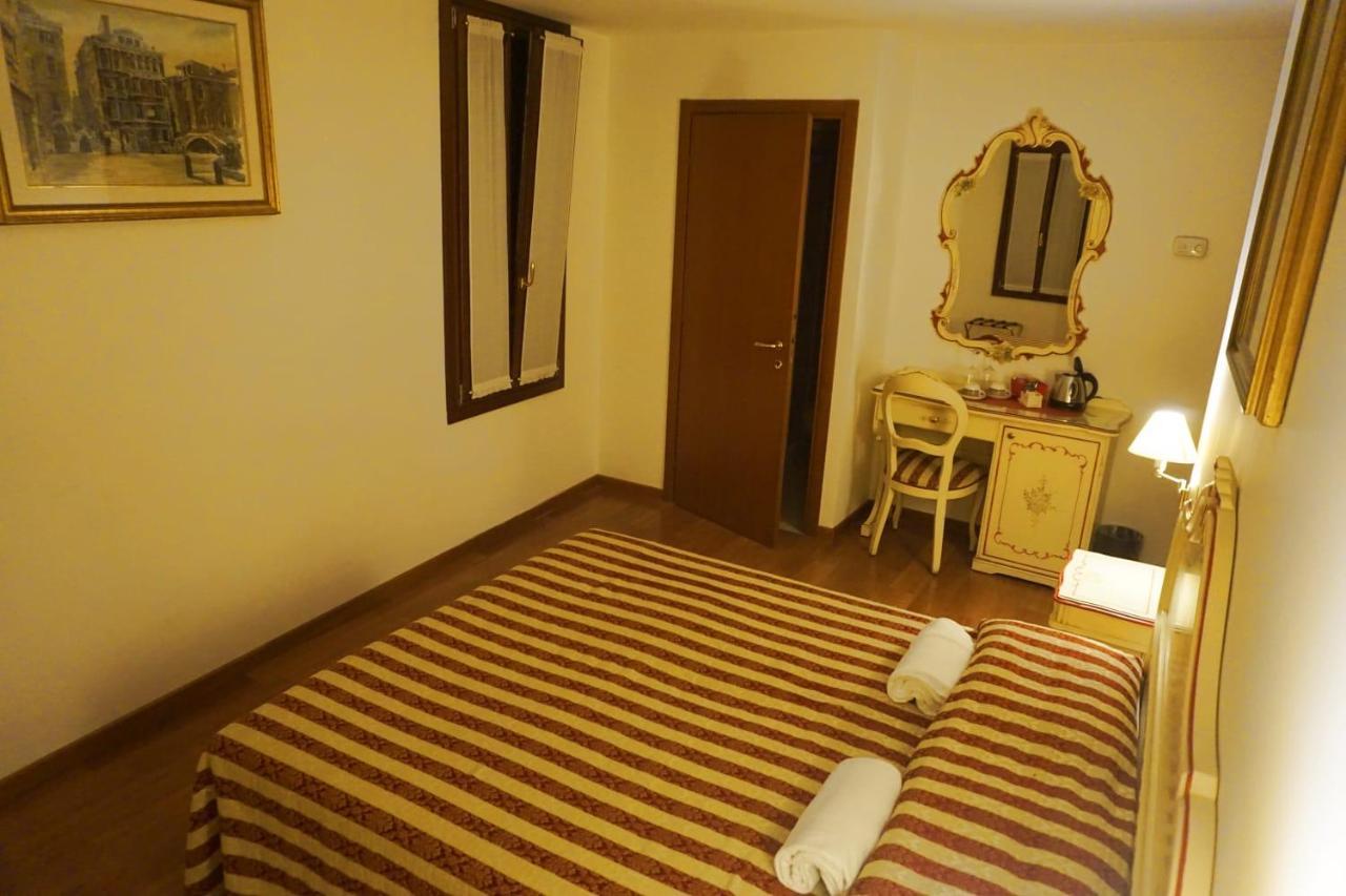 Venetian Experience Rialto Guest house