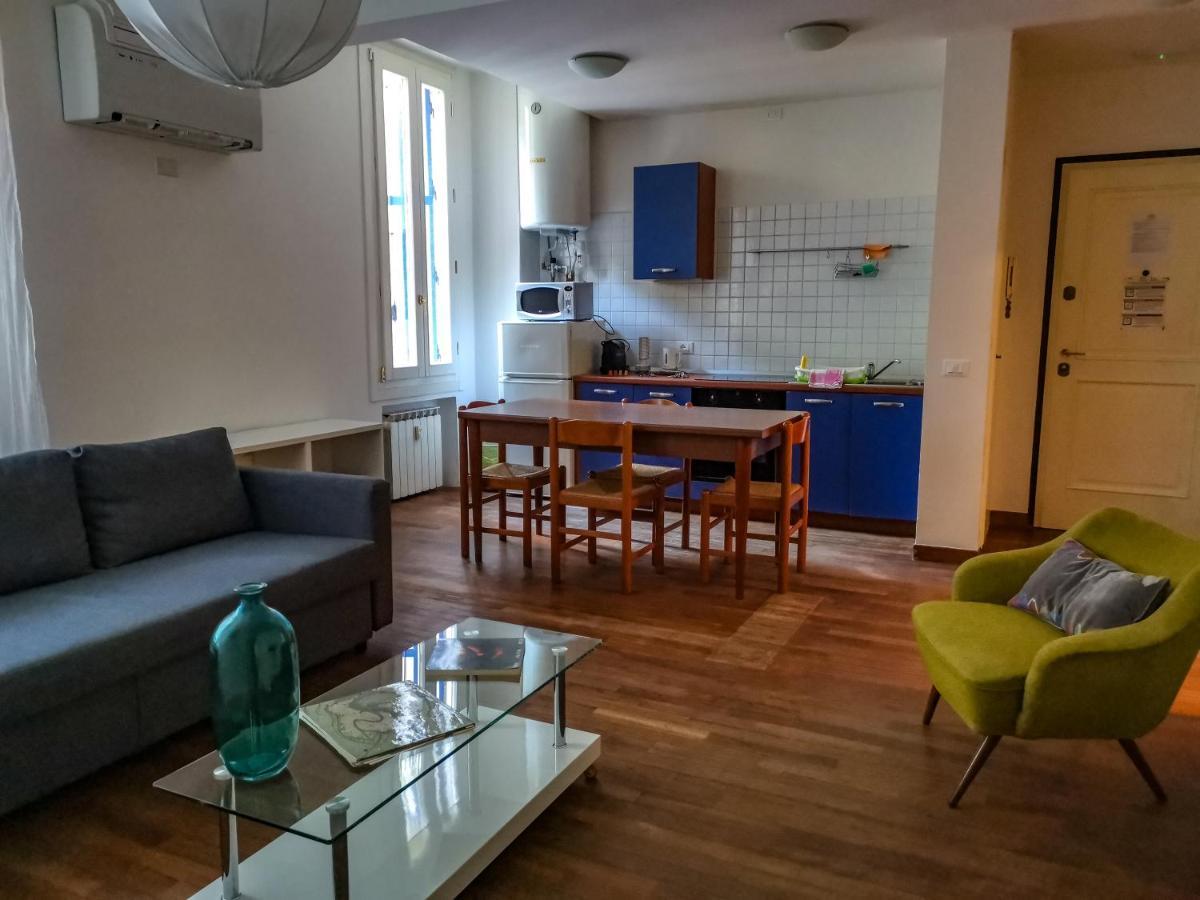 Dorsoduro Apartment *