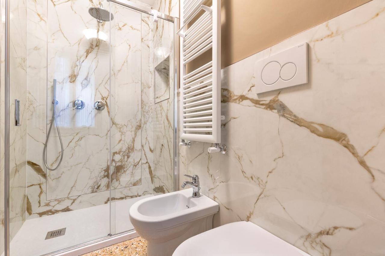 Ca' Cappello 1 With Canal View Apartment Venice