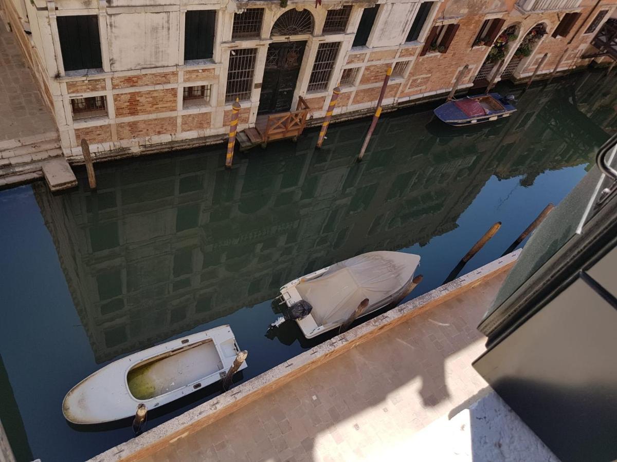 Apartment Ca' Cappello 1 With Canal View *