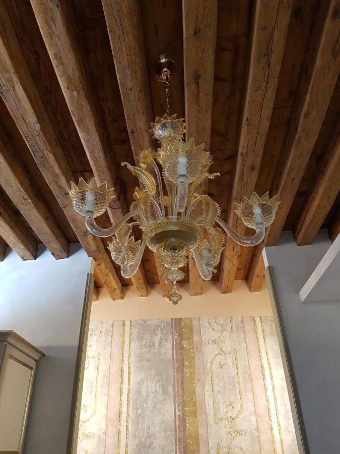 Ca' Cappello 1 With Canal View Apartment Venice