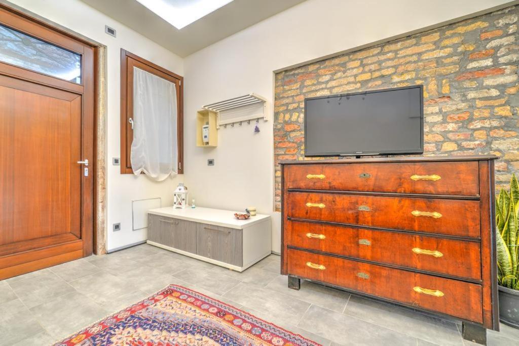 Apartment Al Pontile *