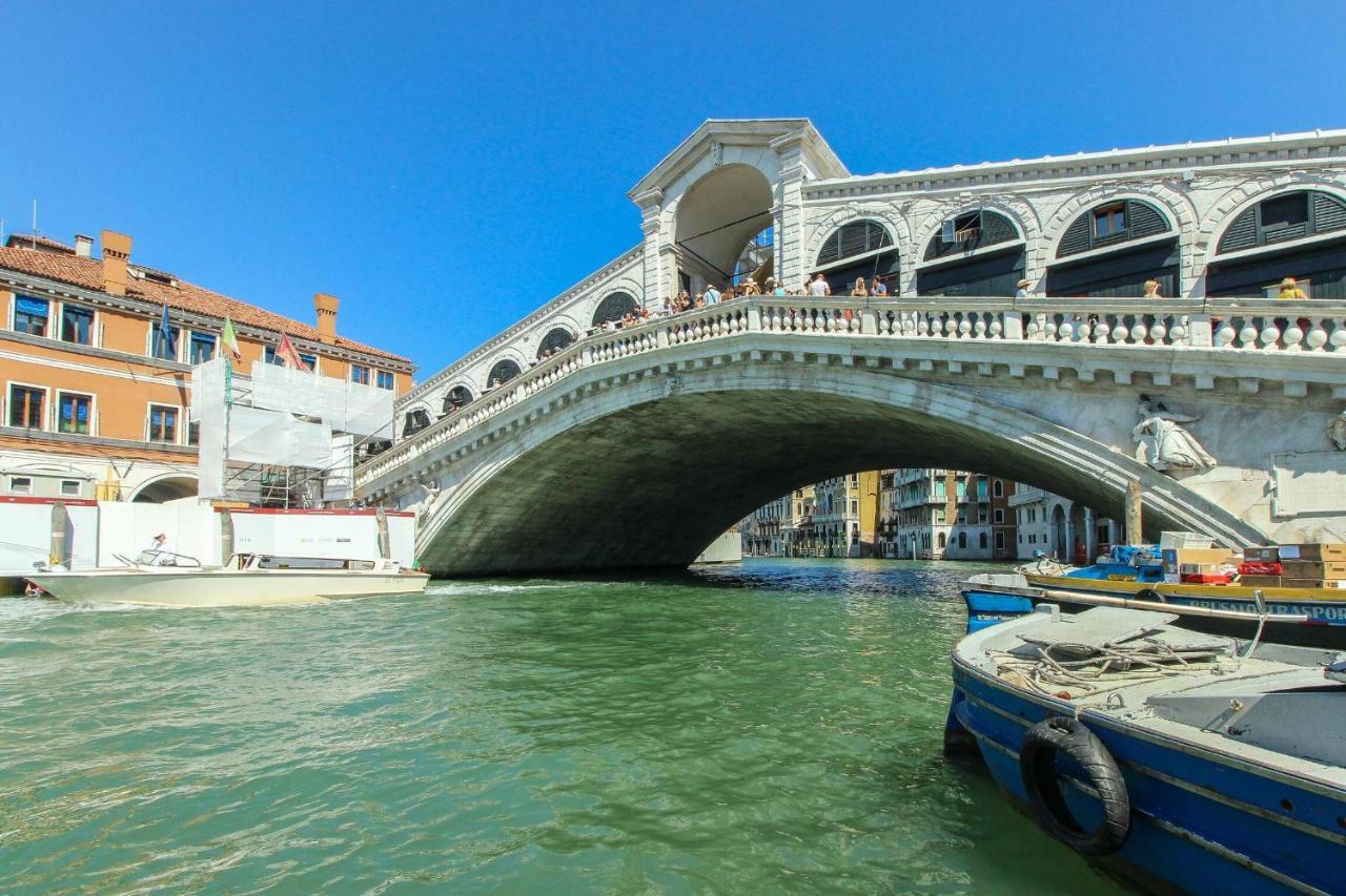 Santi Apostoli By Halldis Venice