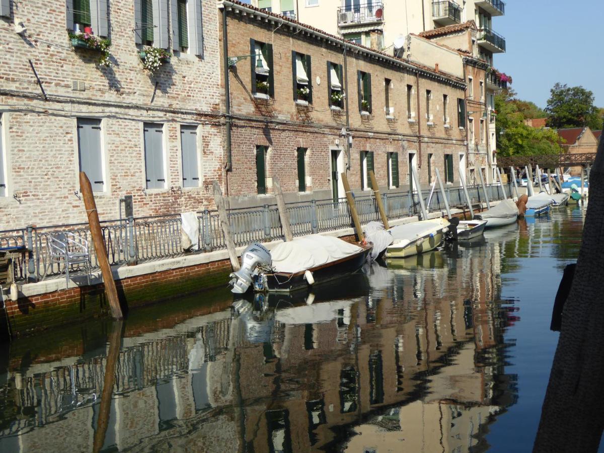 Luxury Garden Mansion R&r Apartamento *